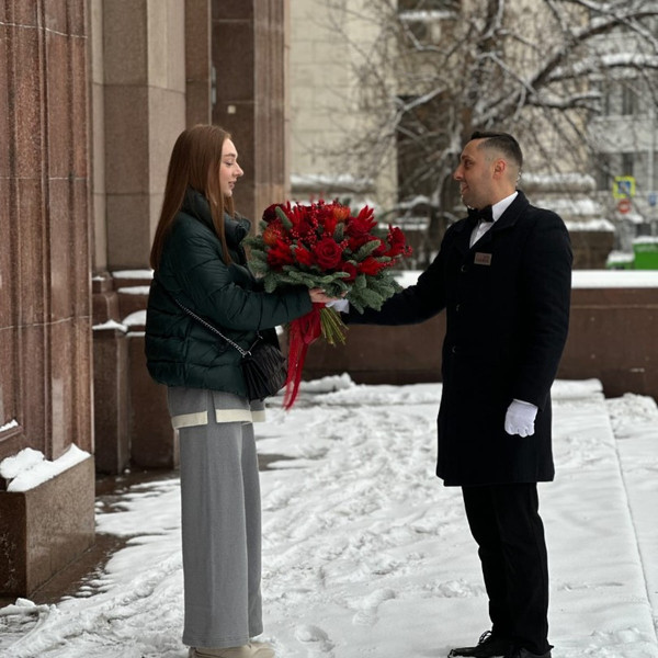 Ваза «Franco blue» купить по цене 5 500 руб. с быстрой доставкой | Маркет-цветов